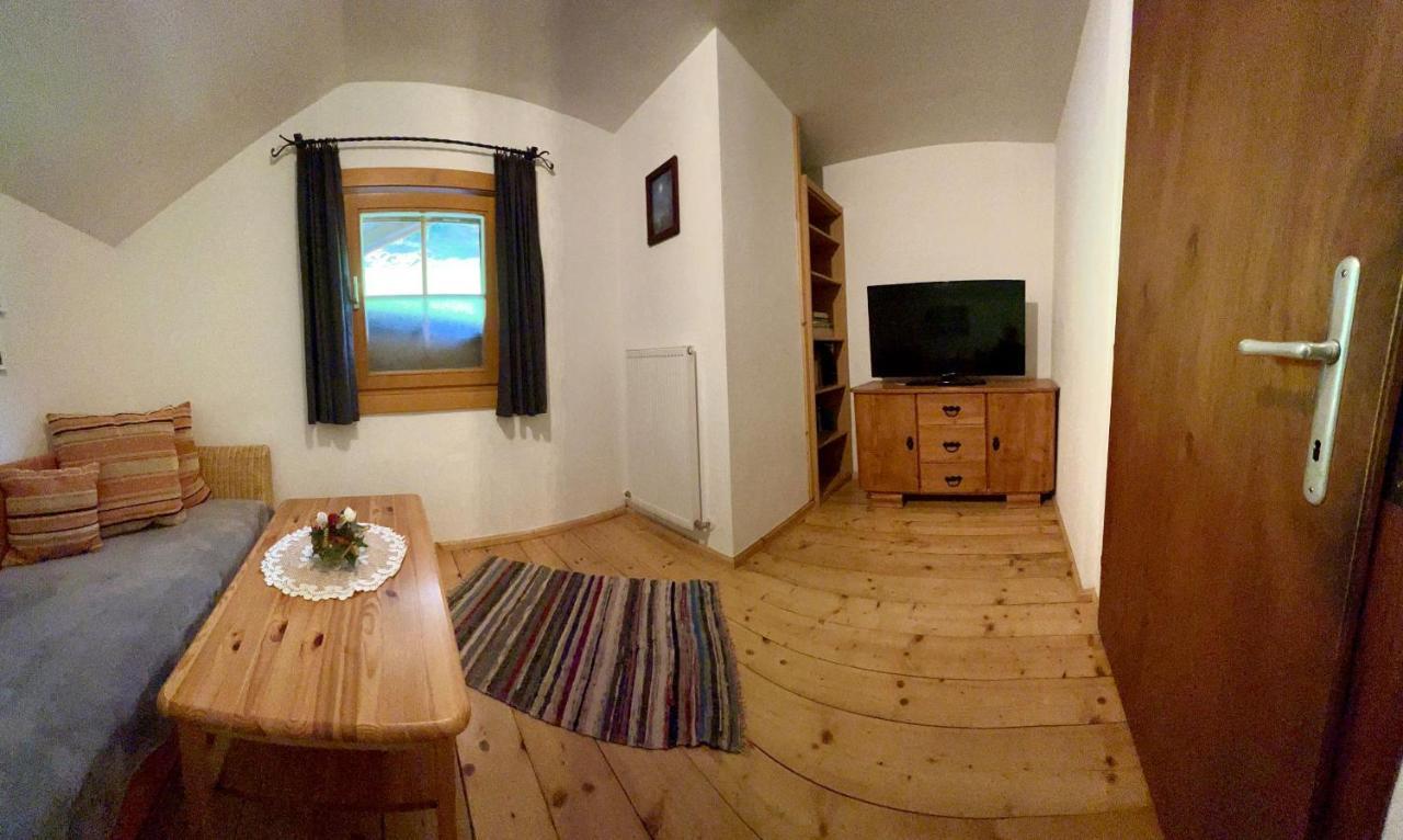 Ferienwohnung Bauernhof Obererlach Bramberg am Wildkogel Esterno foto