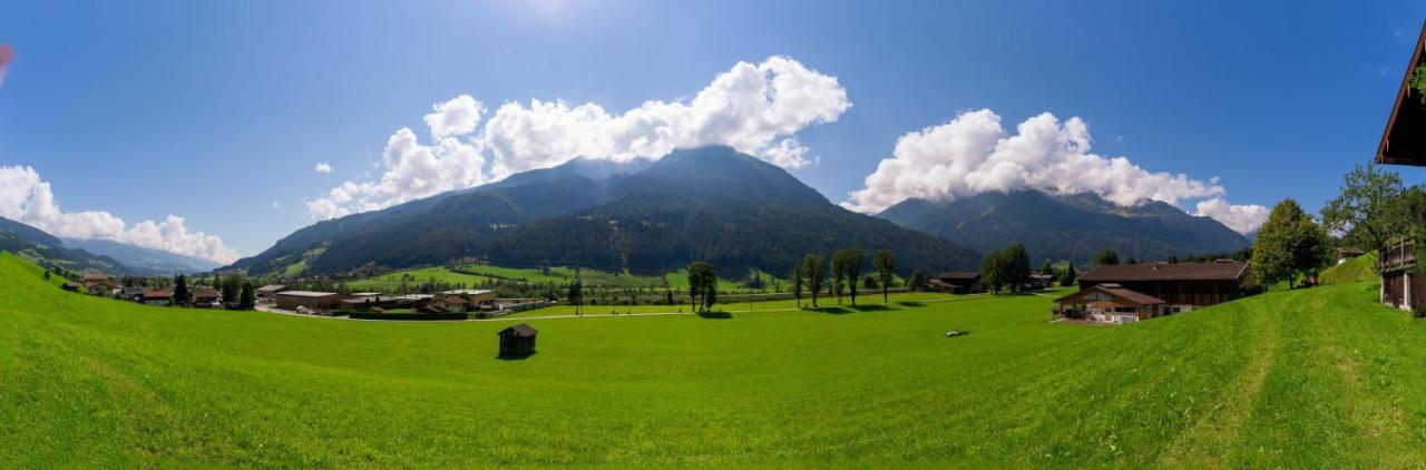 Ferienwohnung Bauernhof Obererlach Bramberg am Wildkogel Esterno foto
