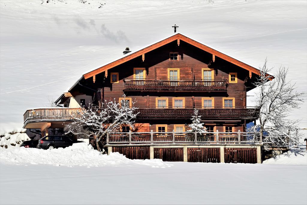 Ferienwohnung Bauernhof Obererlach Bramberg am Wildkogel Esterno foto